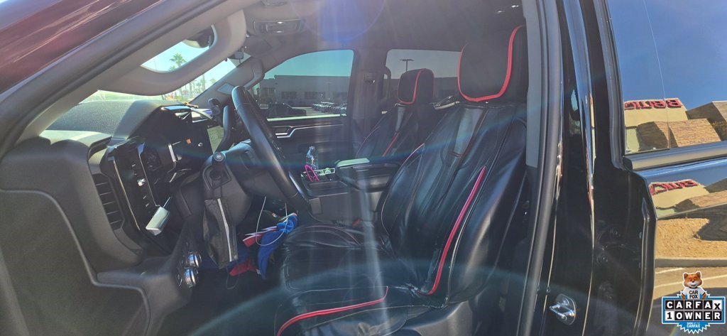 Used 2024 Onyx Black GMC Elevation image 18