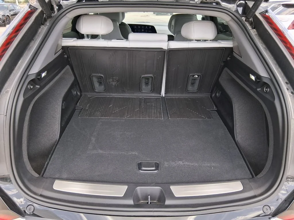 2025 Cadillac OPTIQ Luxury 1 - Photo 6
