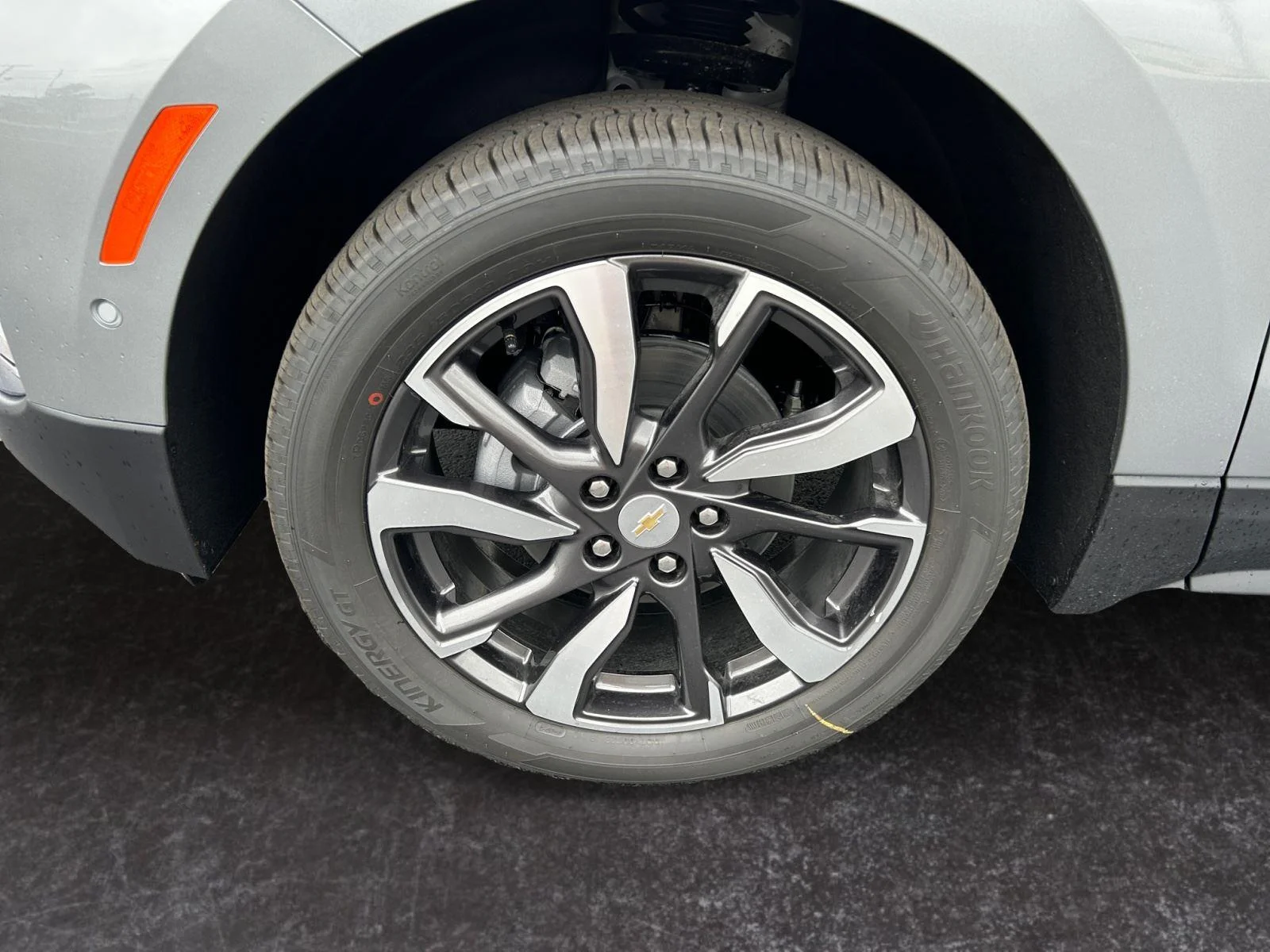 Used 2024 Sterling Gray Metallic Chevrolet Premier image 15