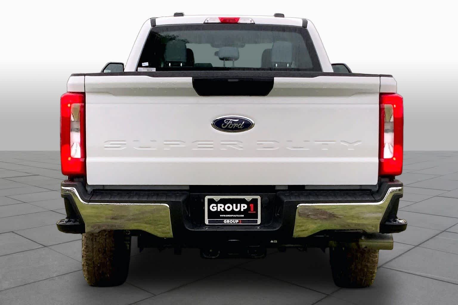 New 2026 Oxford White Ford F-250® XL image 4