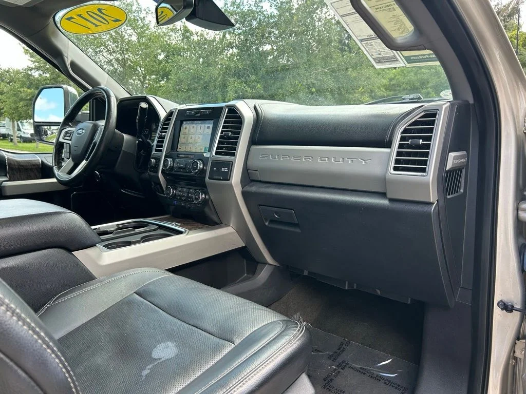 Used 2017 White Gold Metallic Ford Lariat image 44