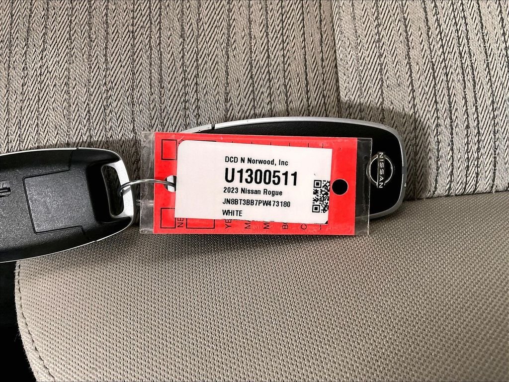 Used 2023 White Nissan SV image 31