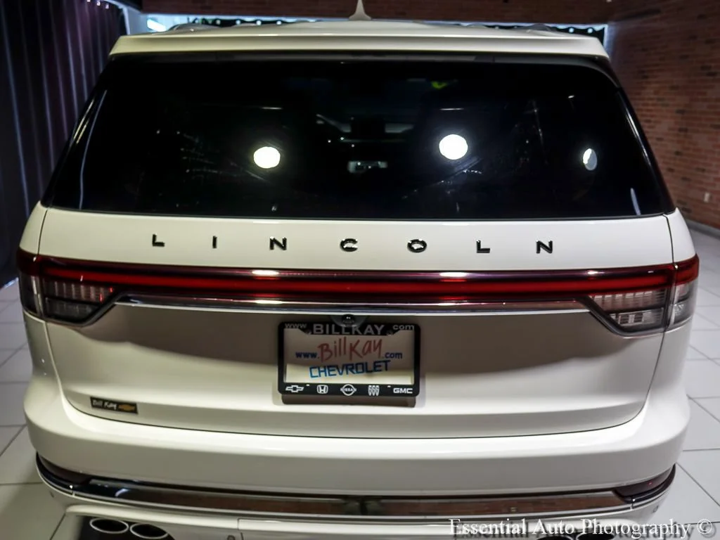 Used 2023 White Lincoln Black Label image 6