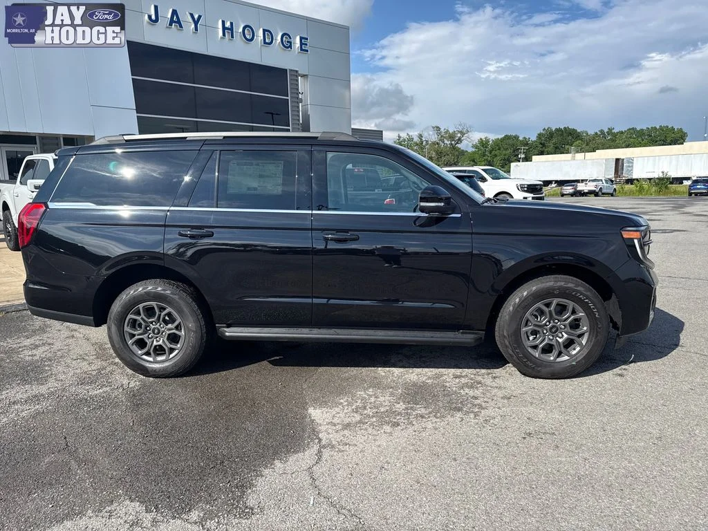 New 2026 Agate Black Metallic Ford Active image 14
