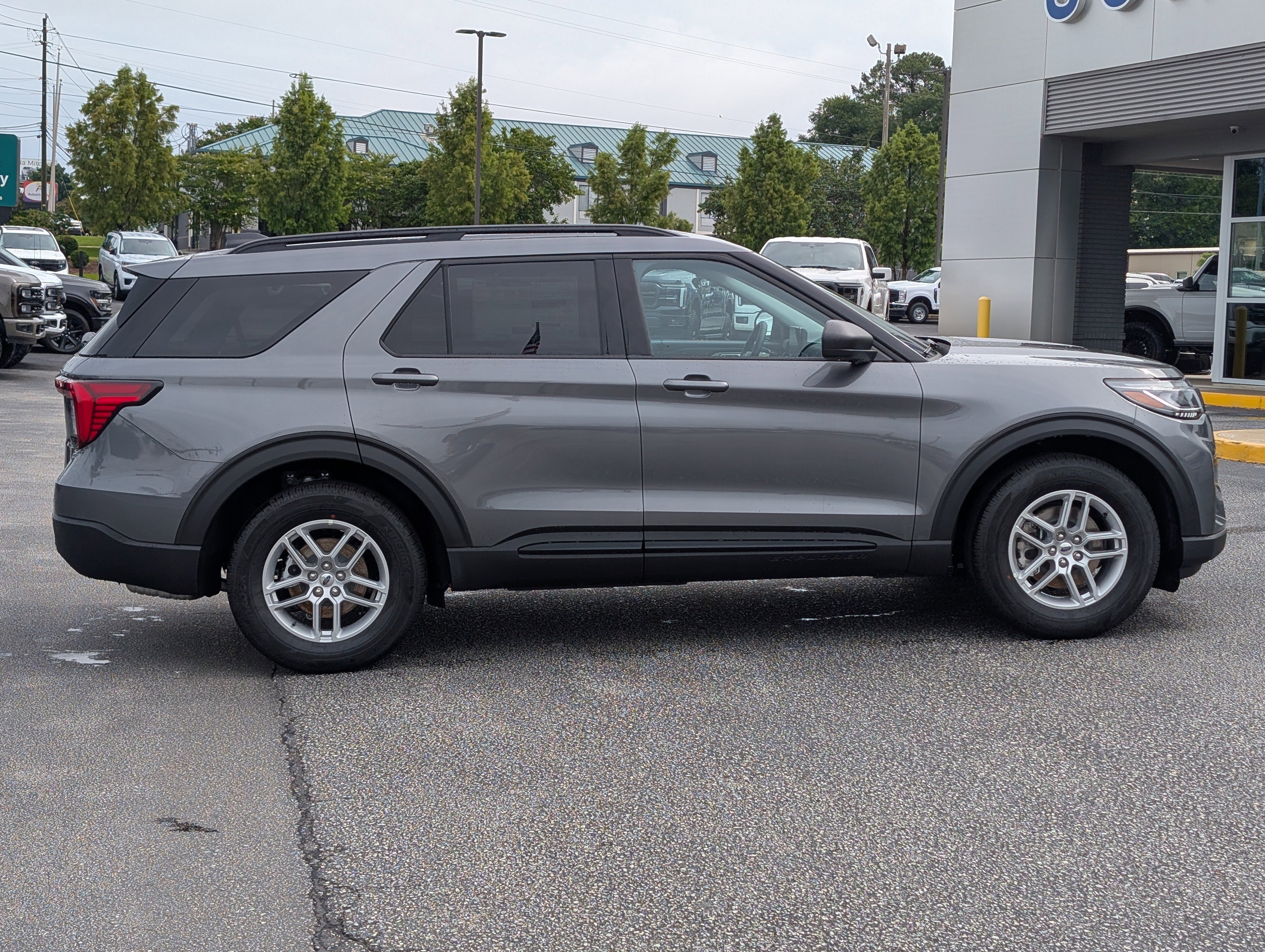 New 2026 Carbonized Gray Metallic FORD Active image 8