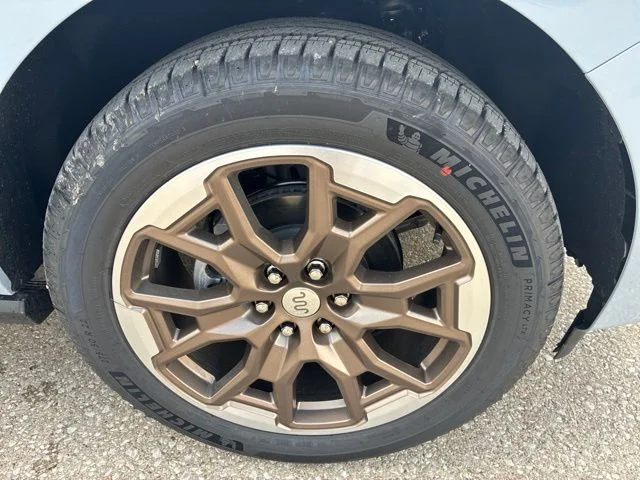 New 2027 Glacier Gray Metallic Tri-Coat Ford King Ranch® image 14