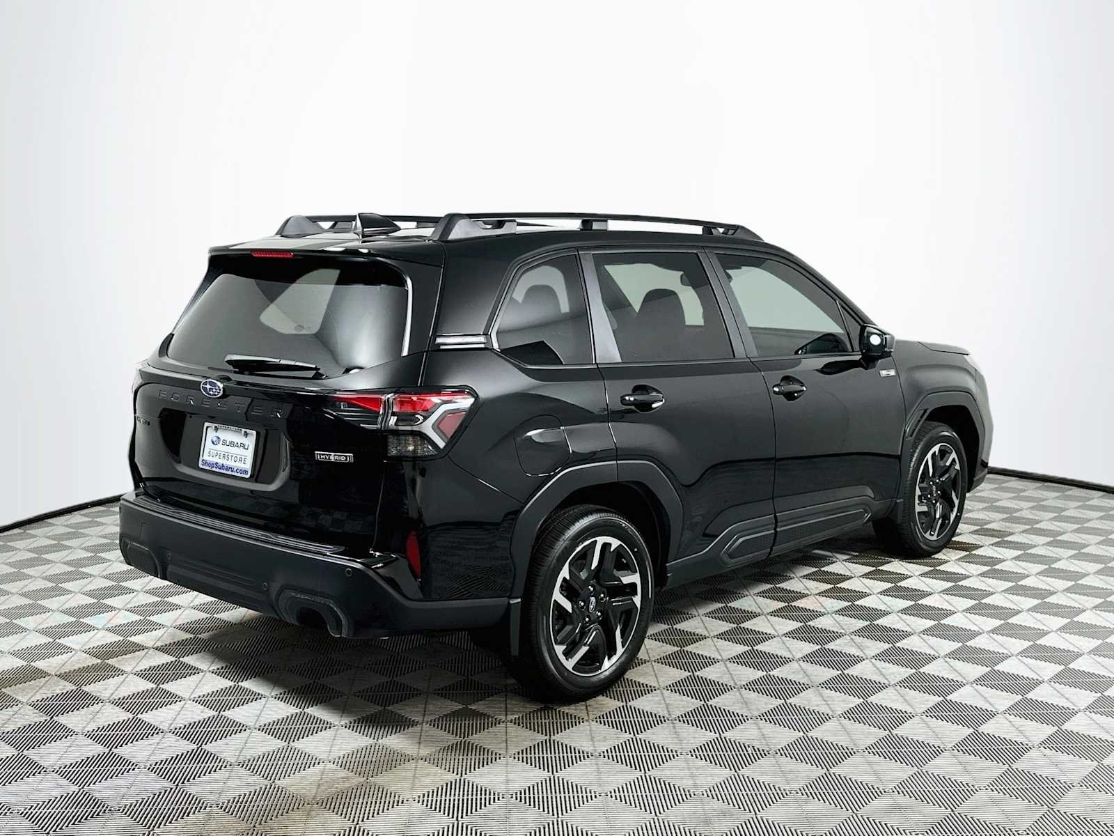 New 2026 CRYSTAL BLACK SILICA Subaru Limited Hybrid image 7