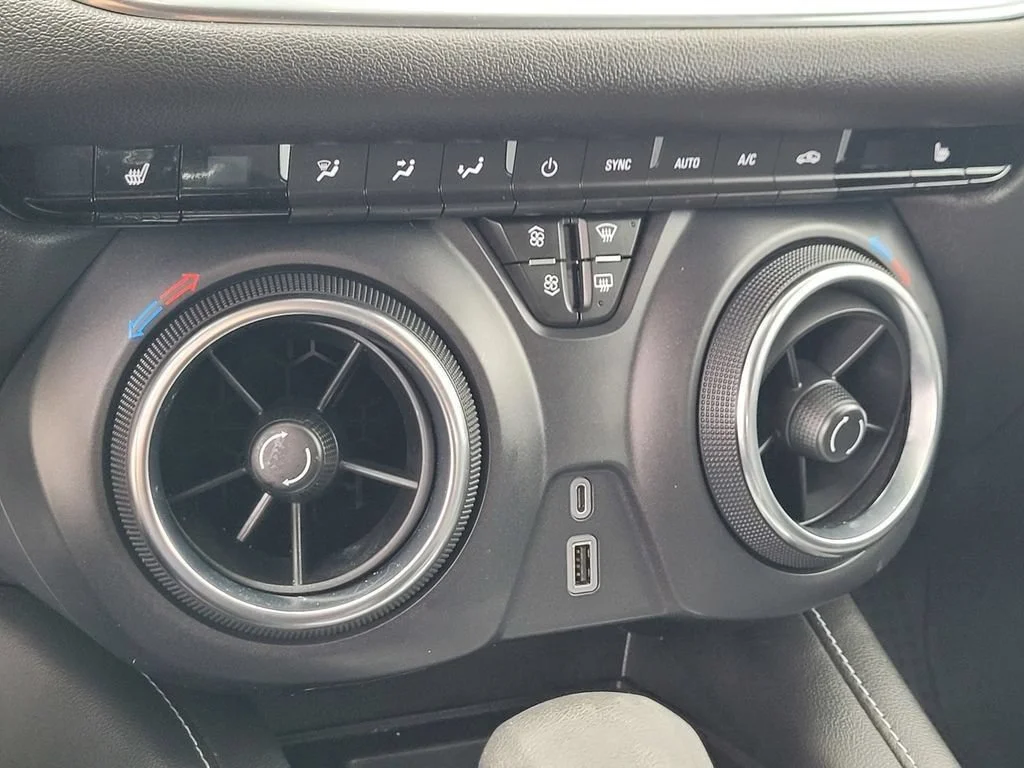 2023 Chevrolet Blazer 2LT - Photo 22