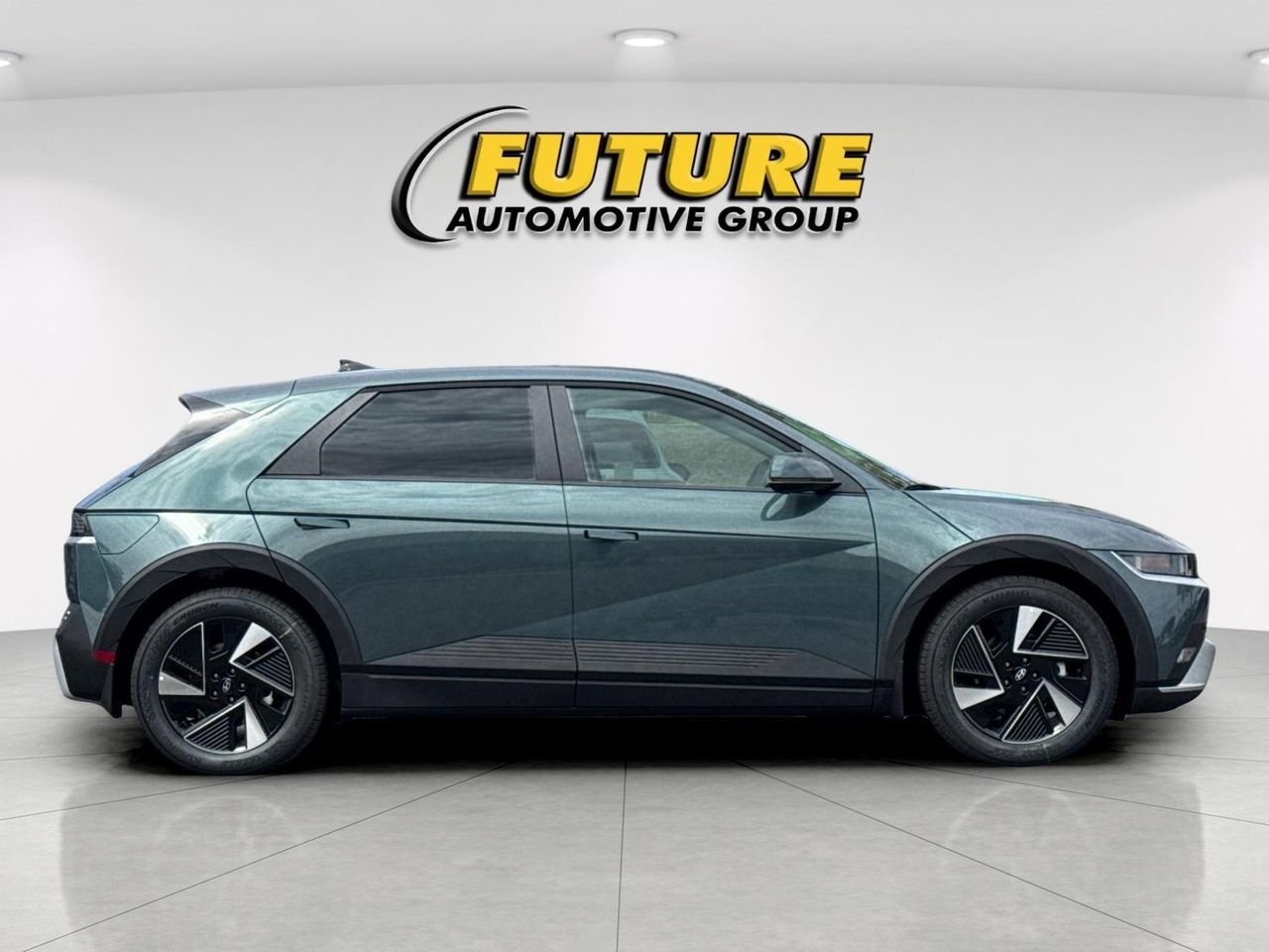 New 2026 Green Hyundai SEL image 2