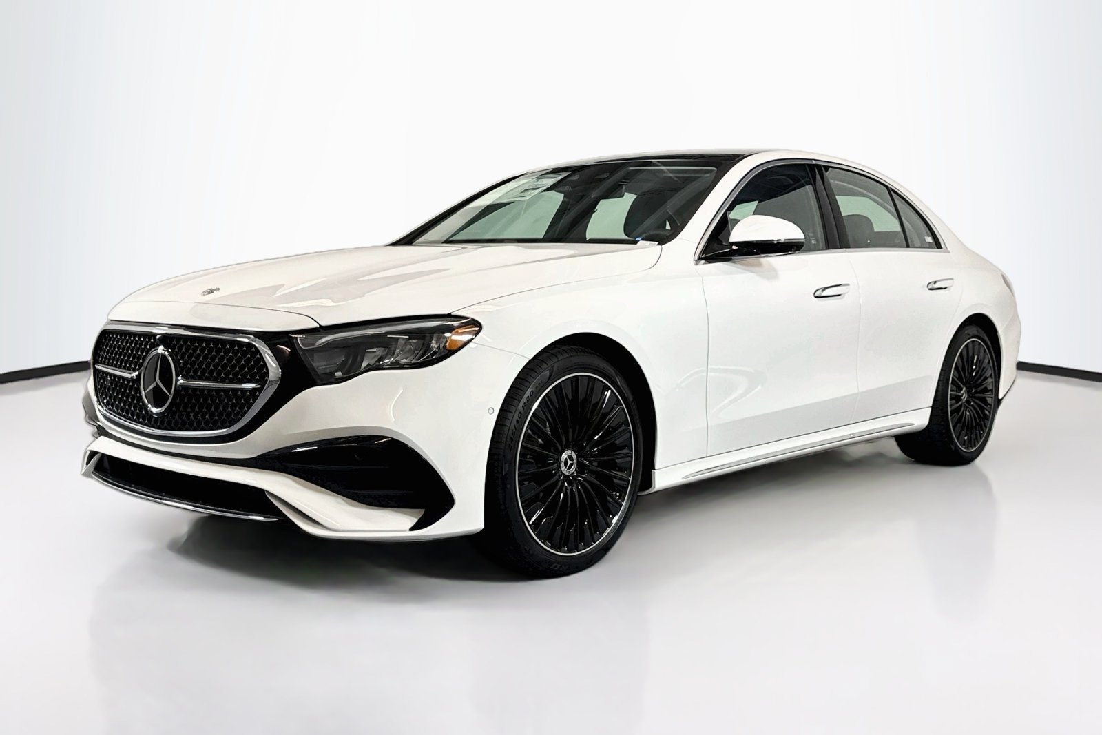 New 2027 Polar White Mercedes-Benz E 350 image 1