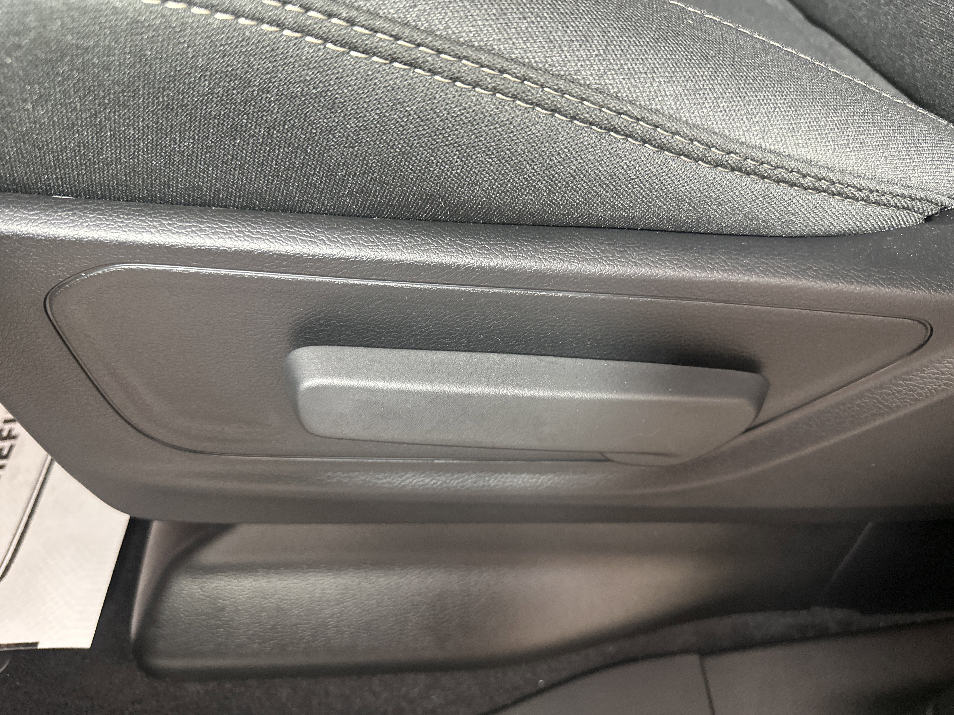 New 2026 Granite Crystal Metallic Clear-Coat Exterior Paint RAM Express image 10