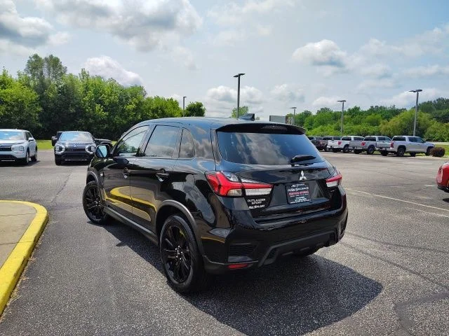 New 2026 Black Mitsubishi 2.0 LE image 5
