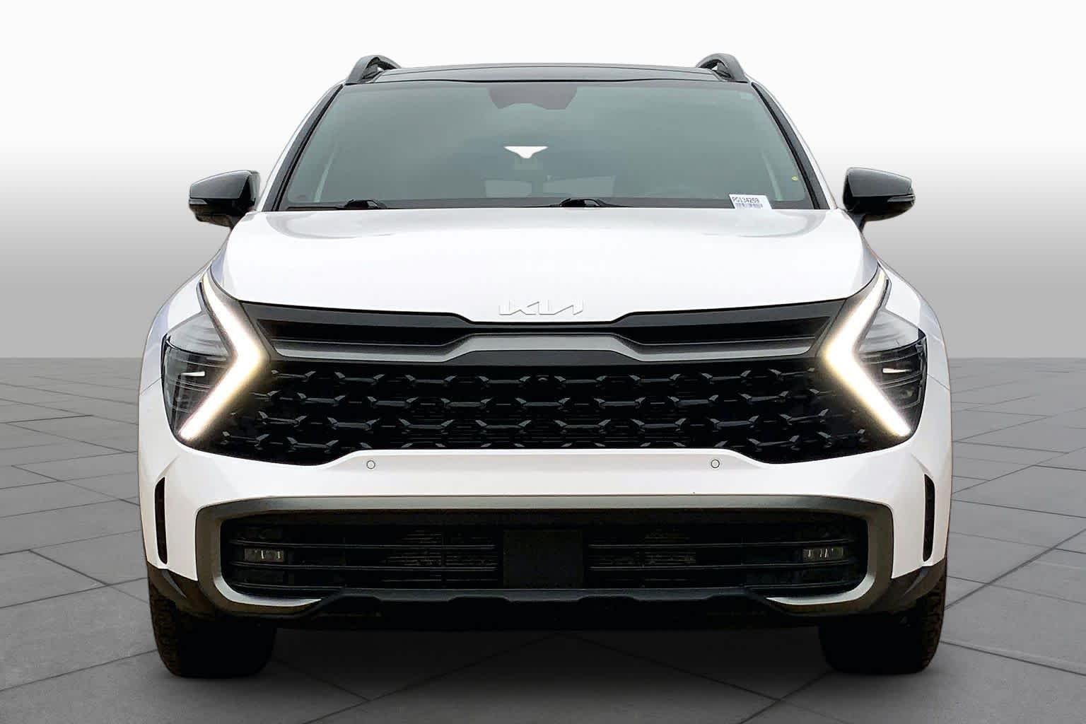 Used 2023 Glacial White Pearl Kia X-Pro Prestige image 4
