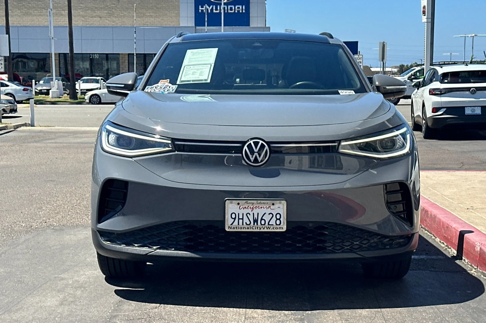 Used 2023 Gray Volkswagen S image 9
