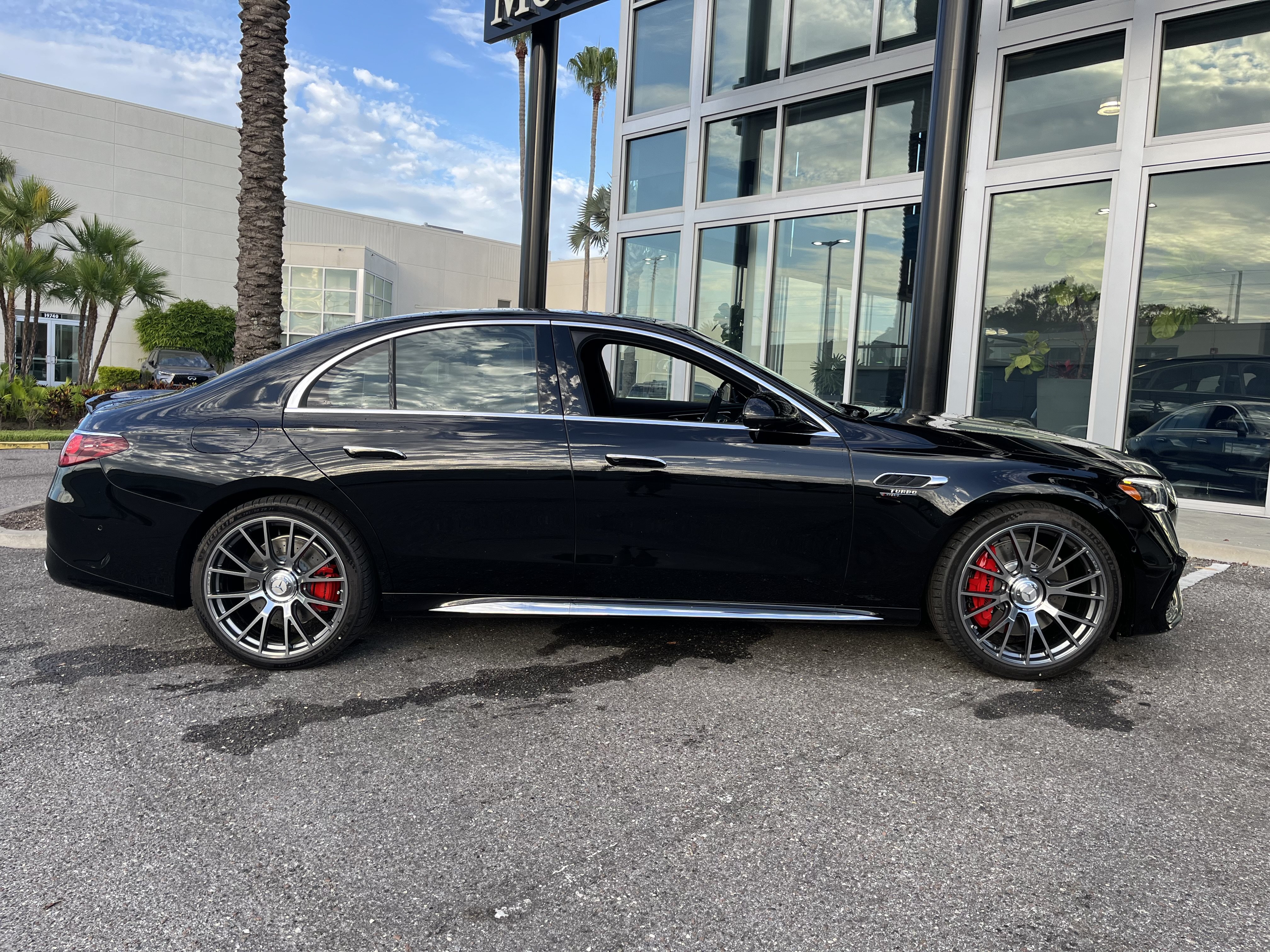 New 2026 Obsidian Black Metallic Mercedes-Benz AMG® E 53 E image 37