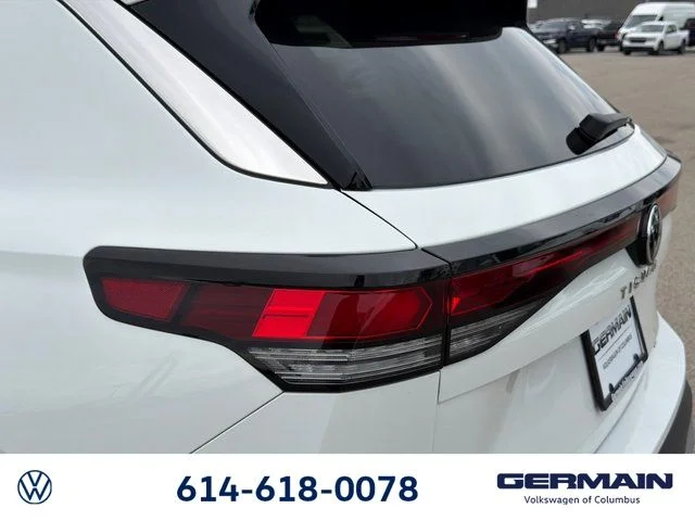 New 2026 White/off-white Volkswagen 2.0T SE image 13