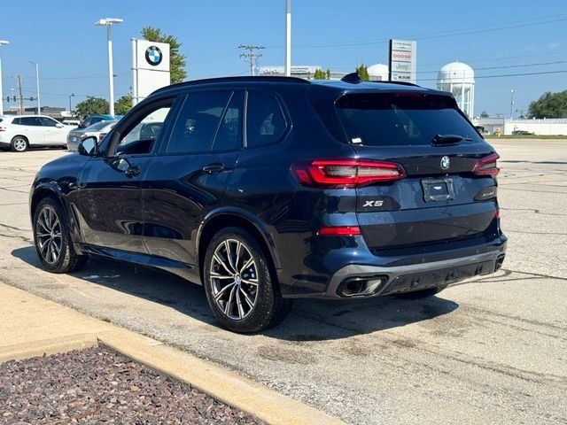 Used 2021 Carbon Black Metallic BMW xDrive40i image 4