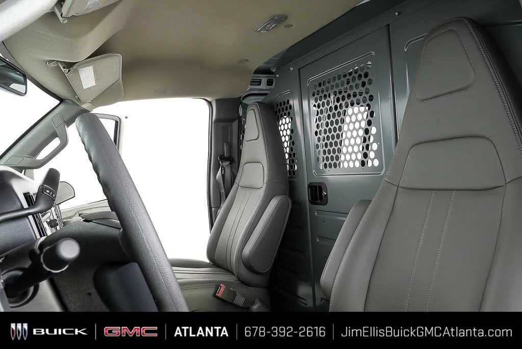 New 2025 Summit White GMC Work Van image 7