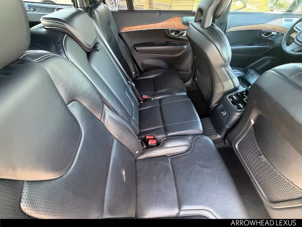 Used 2018 Gray Volvo T8 Inscription image 12