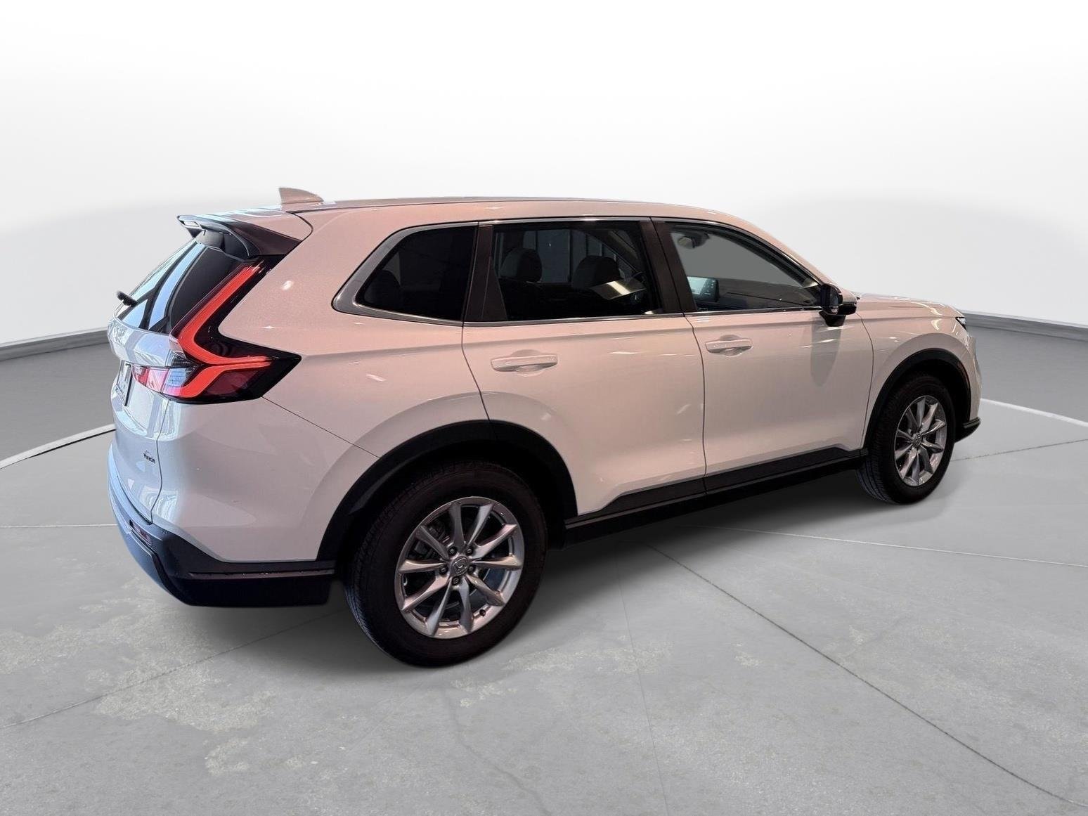 Used 2026 Platinum White Pearl Honda EX image 10