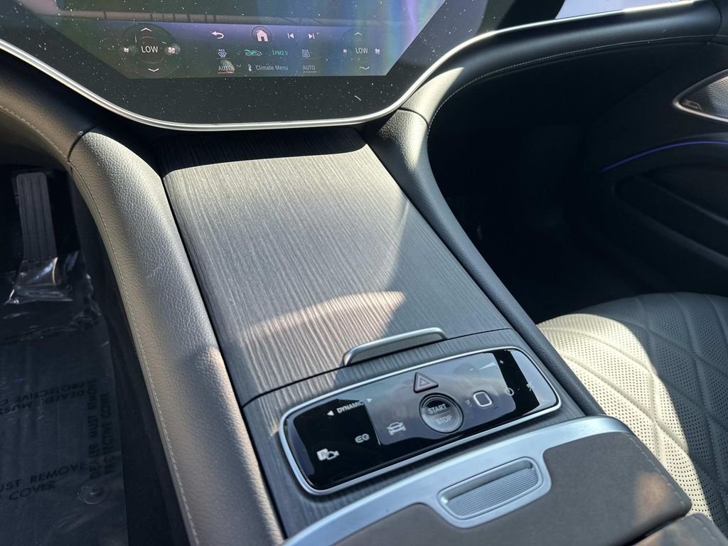 Certified Used 2023 Graphite Gray Metallic Mercedes-Benz 580 image 21