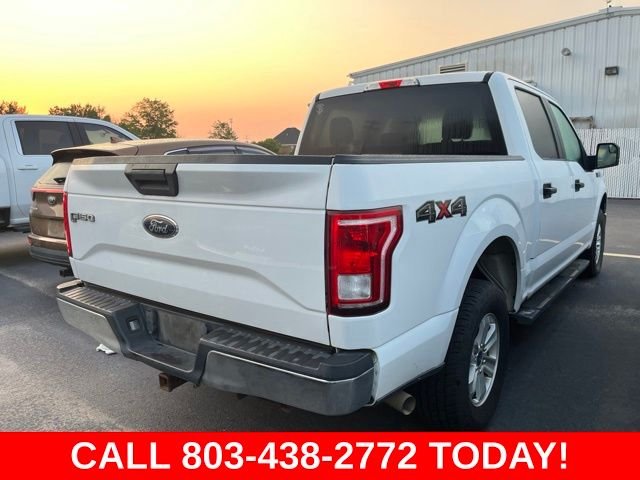 Used 2017 White Ford XLT image 4