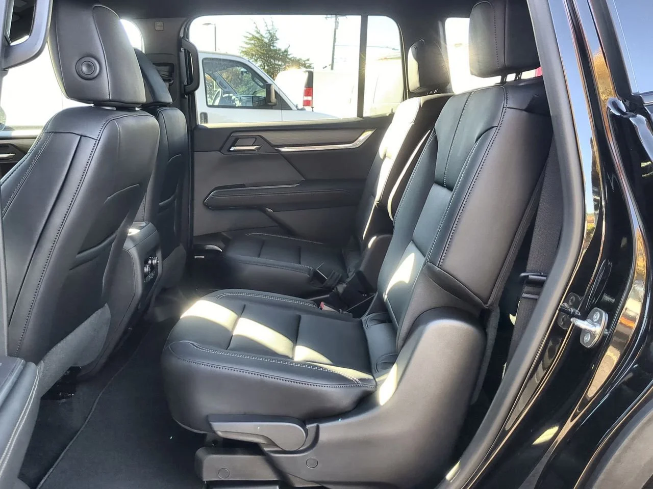 New 2026 Ebony Twilight Metallic GMC Elevation image 25