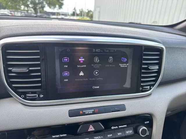 Used 2020 White Kia SX image 21