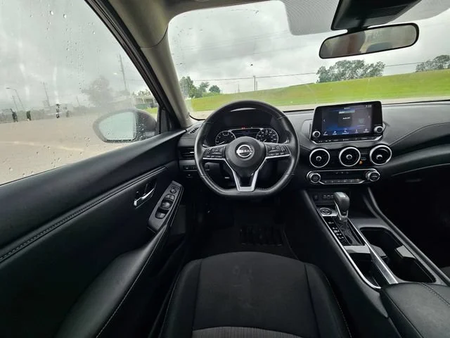 Used 2025 Gray Nissan SV image 13