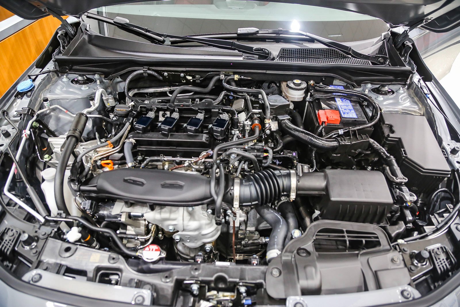 New 2026 Urban Gray Pearl Honda Manual image 13