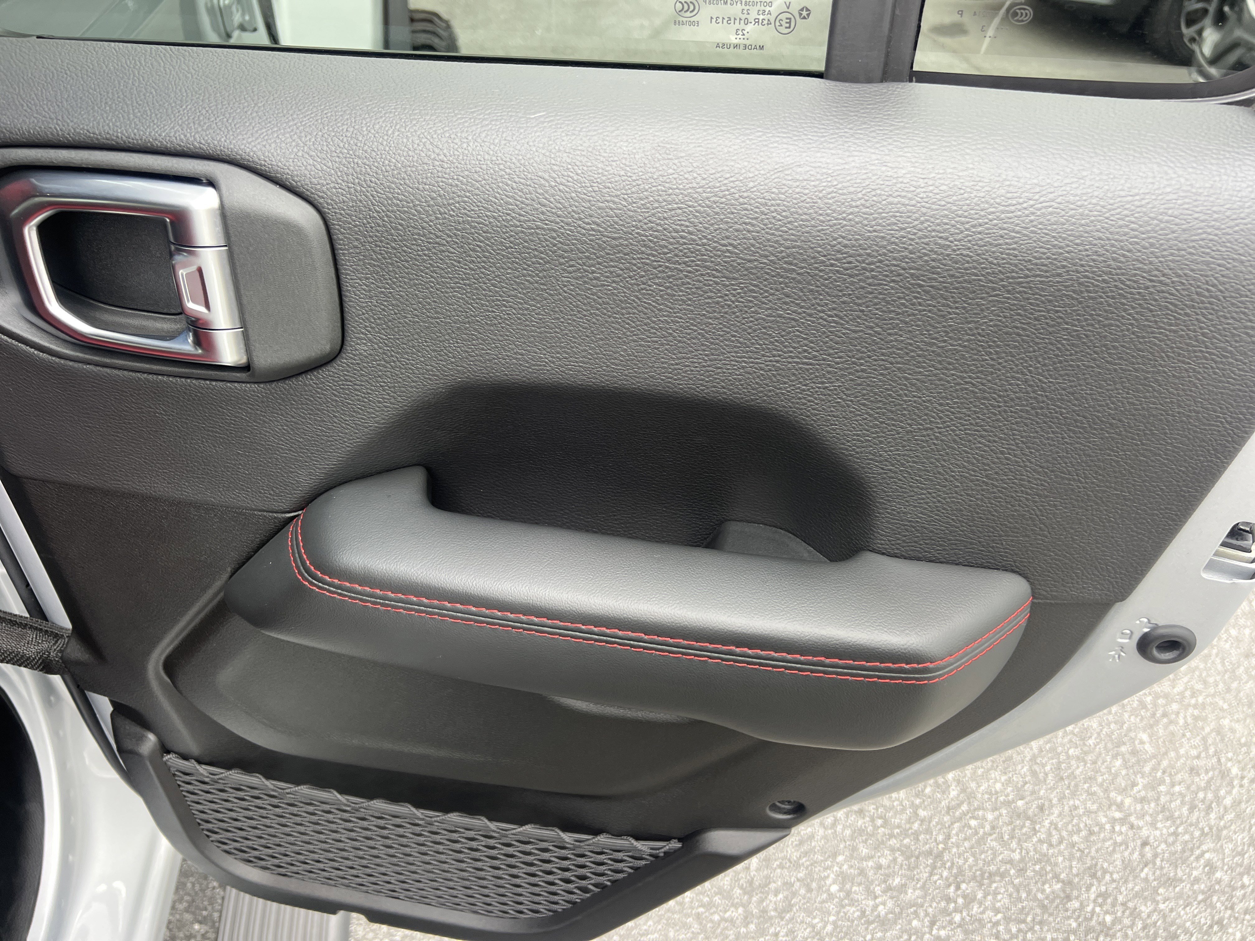 Used 2024 Silver Zynith Clearcoat Jeep Rubicon 392 image 24