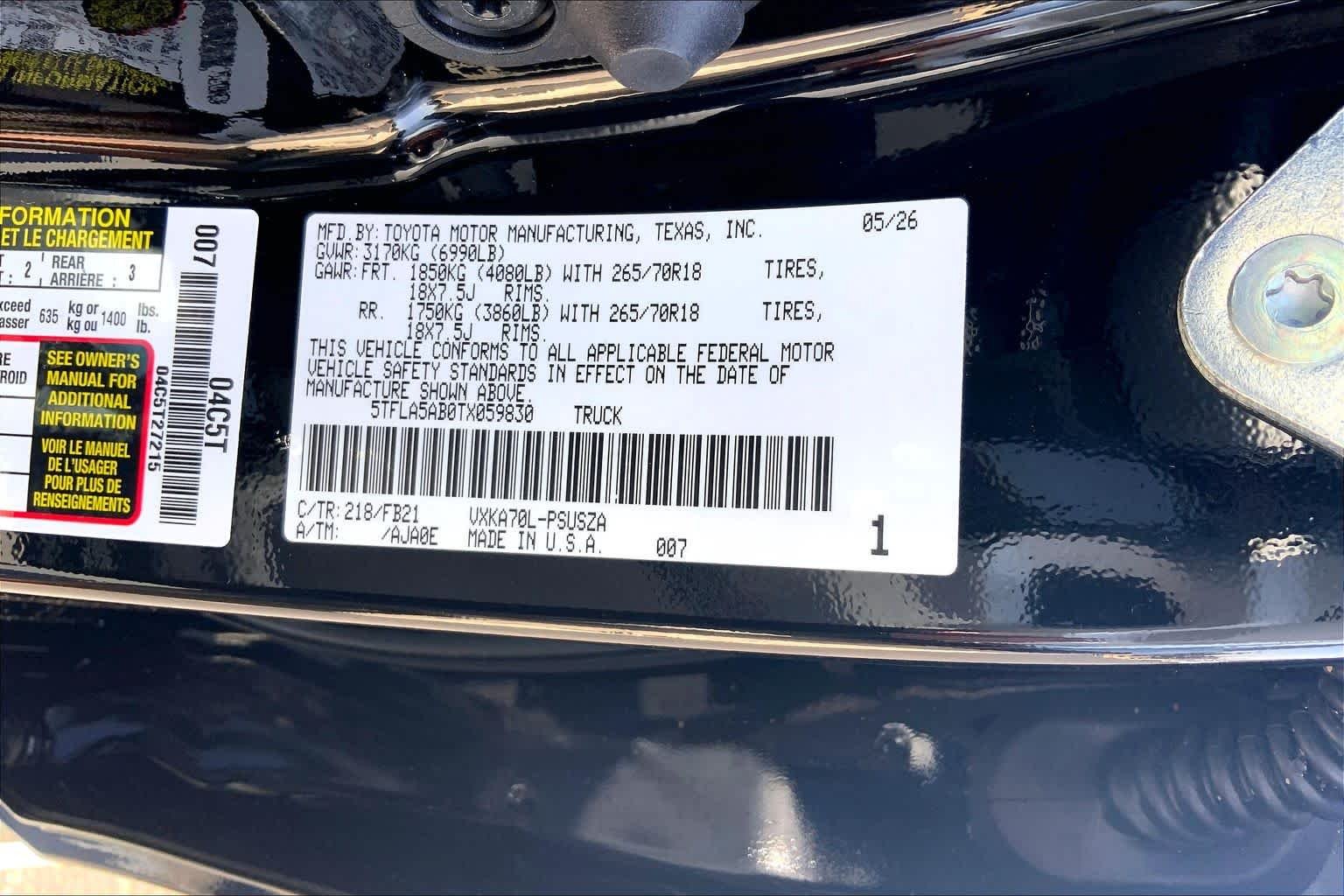 New 2026 Midnight Black Metallic Toyota SR5 image 21