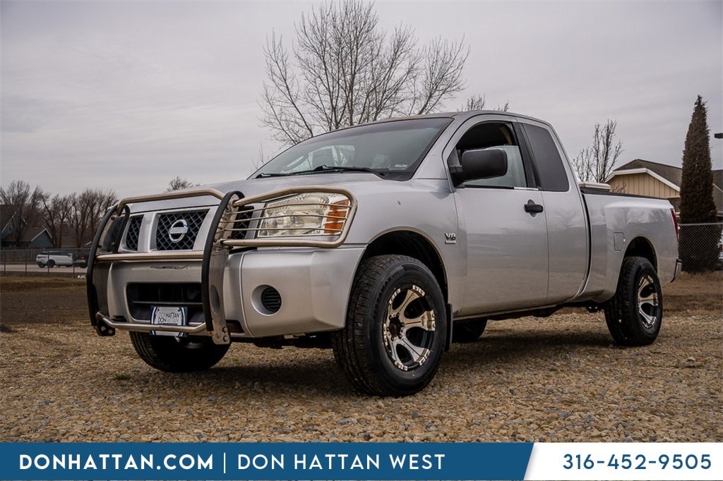 2004 Nissan Titan XE