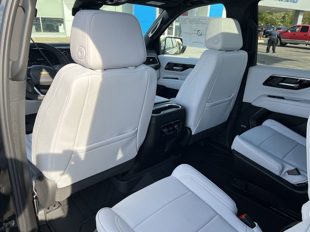 2026 Chevrolet Tahoe Premier - Photo 10