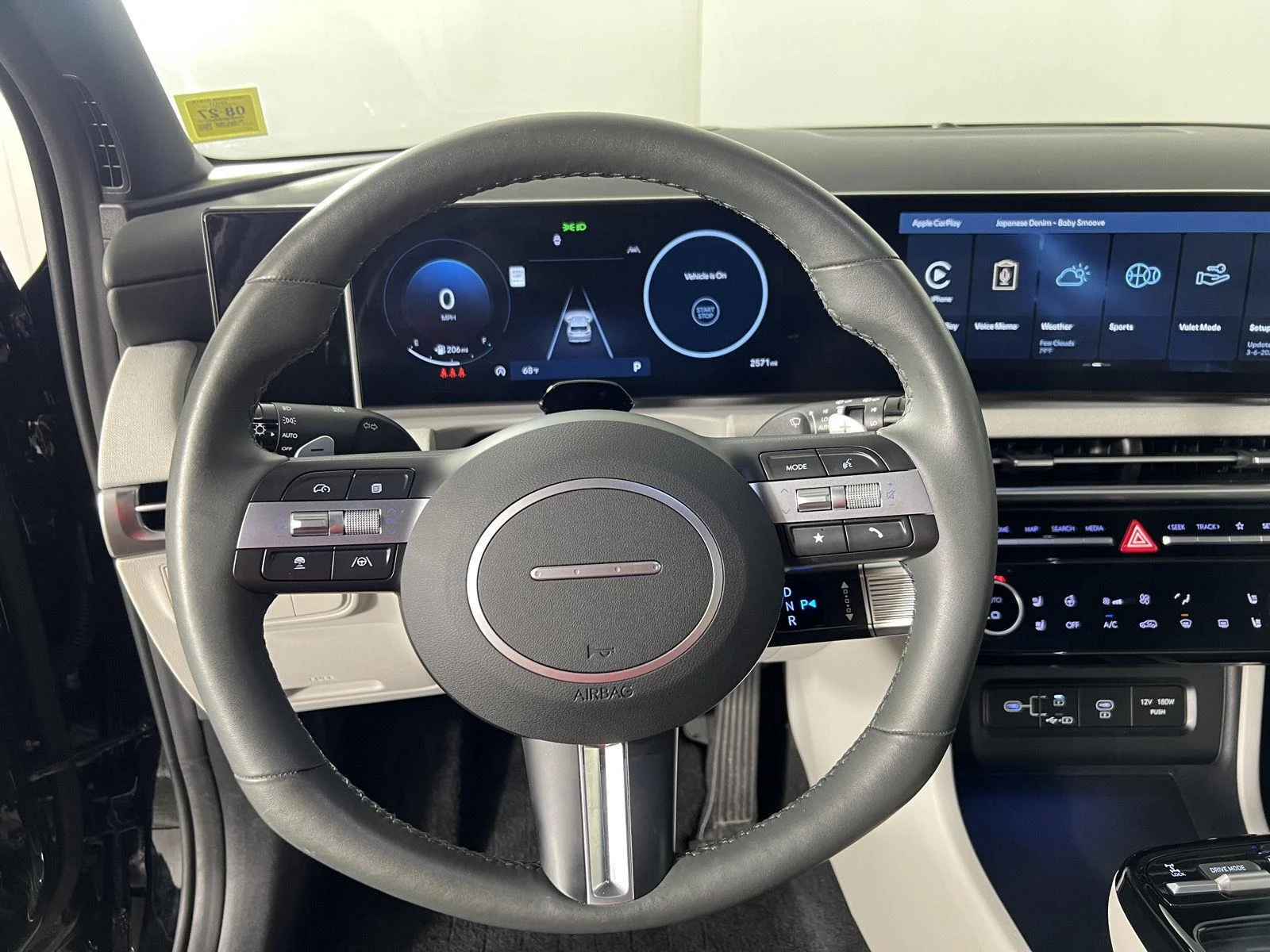 Used 2025 Phantom Black Hyundai Limited image 17