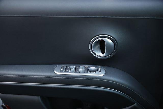 New 2026 Abyss Black Pearl Hyundai SEL image 6