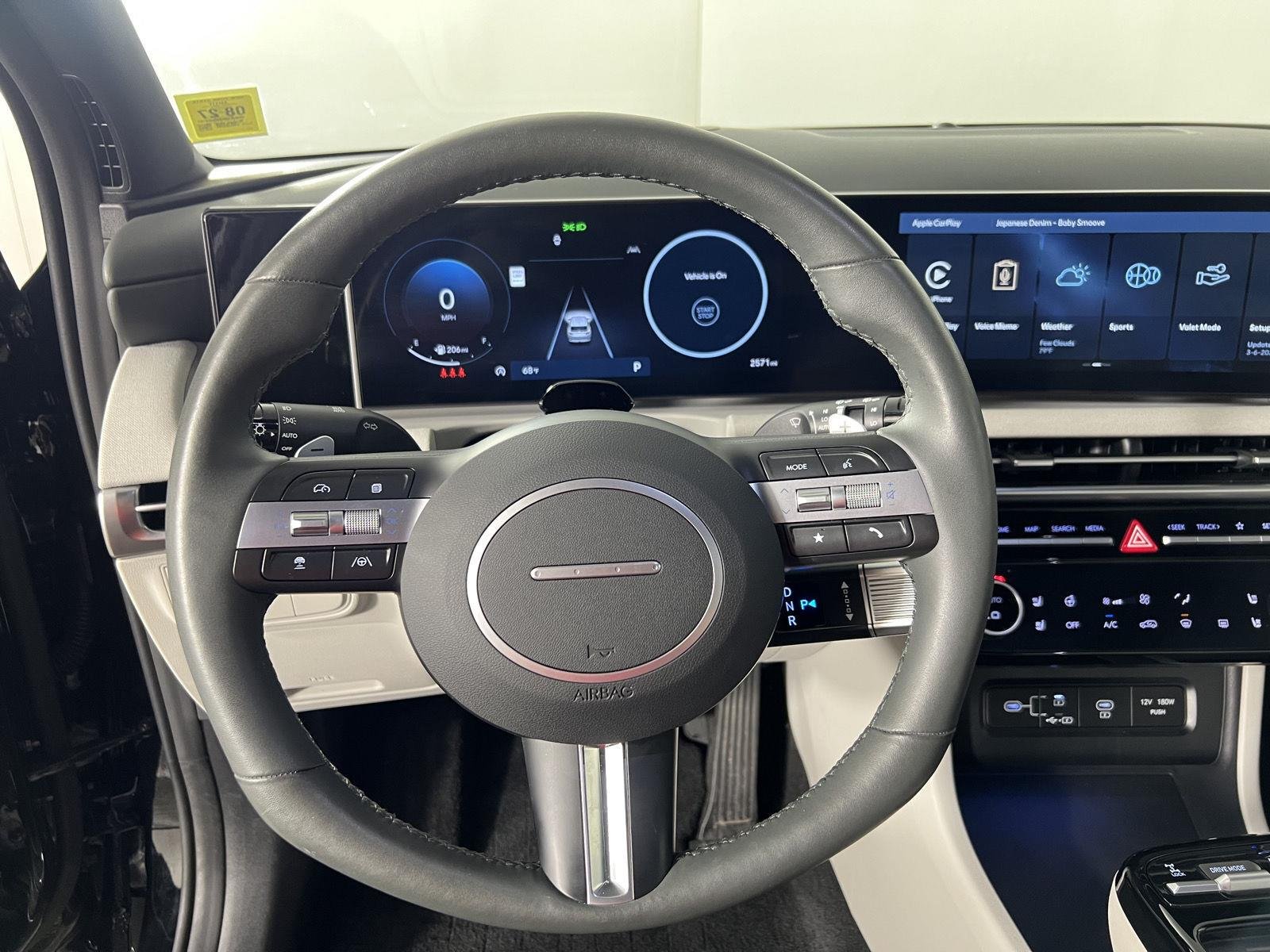 Used 2025 Phantom Black Hyundai Limited image 17