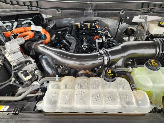 Used 2024 Avalanche Ford Platinum image 33