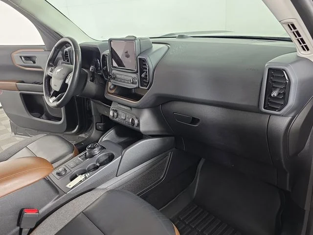 Used 2022 Gray Metallic Ford Outer Banks image 19