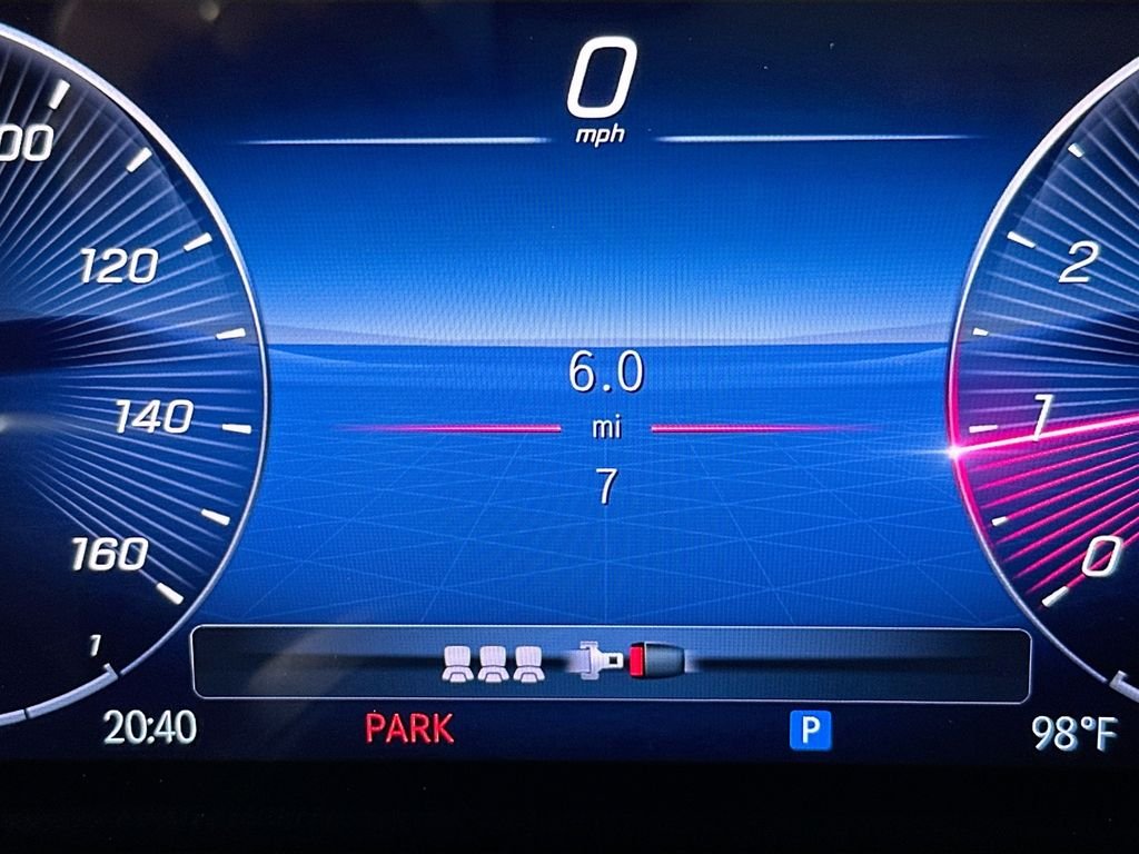New 2026 Polar White Mercedes-Benz GLA 250 image 12