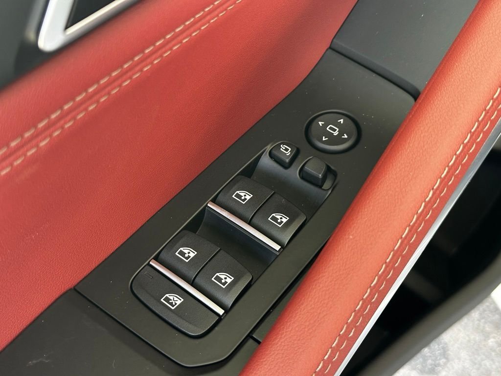 New 2027 Skyscraper Grey Metallic BMW xDrive40i image 13