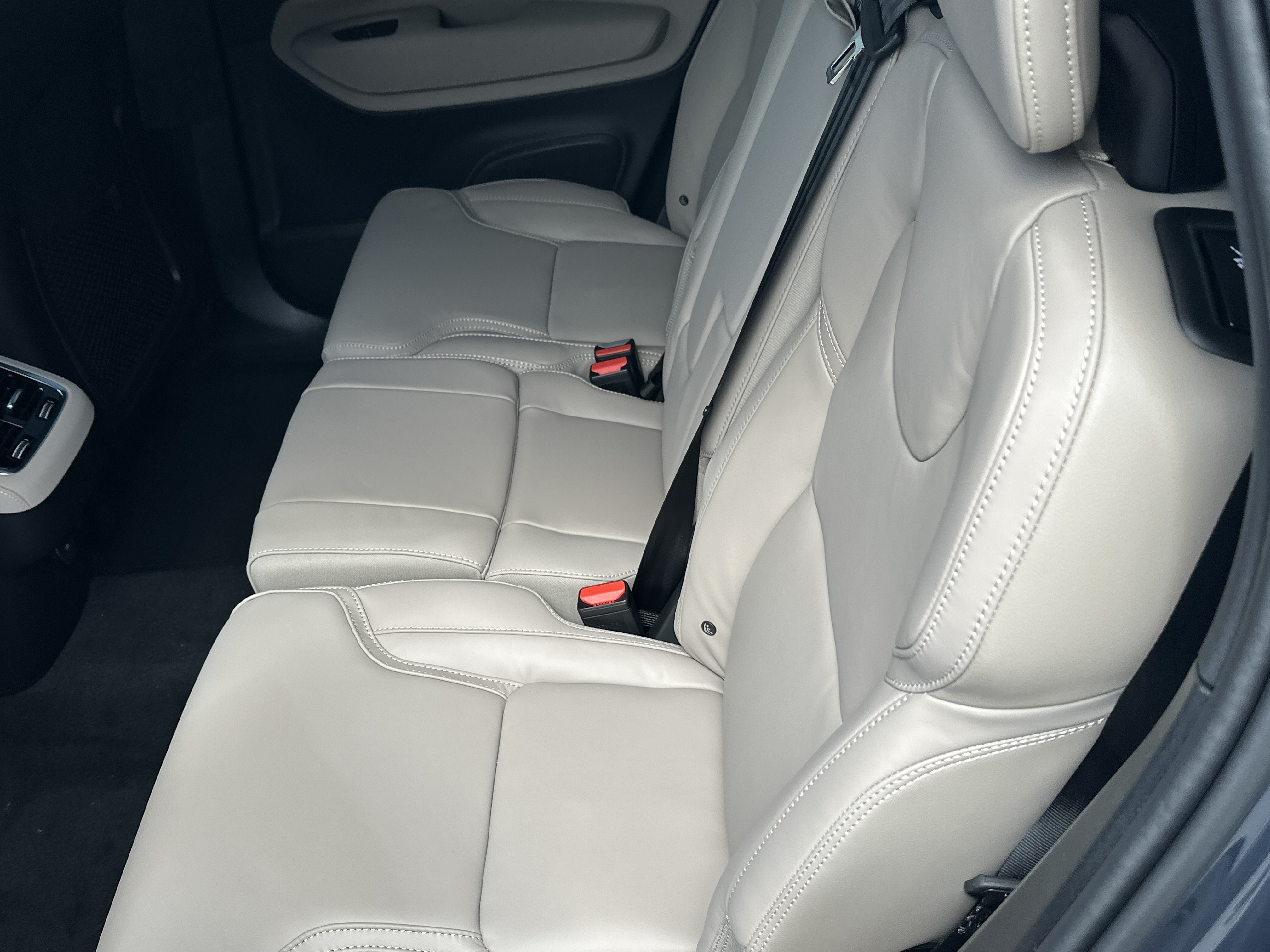 New 2026  Volvo Ultra image 13