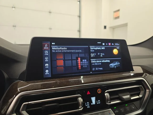 Used 2023 Skyscraper Gray Metallic BMW xDrive30i image 25