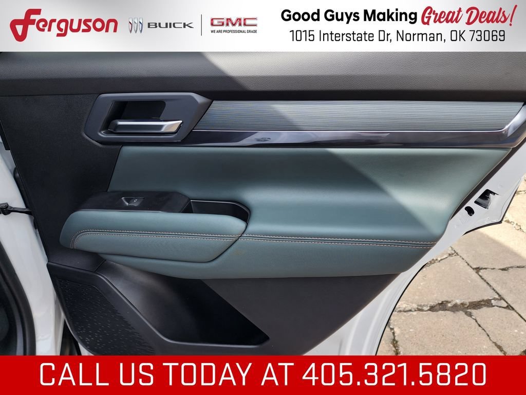 2027 GMC Terrain AT4 - Photo 43