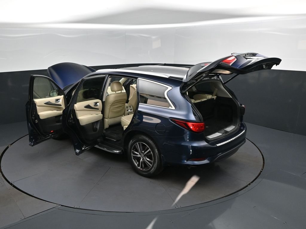 Used 2017 INFINITI QX60 Base with VIN 5N1DL0MN8HC542225 for sale in Jackson, MS