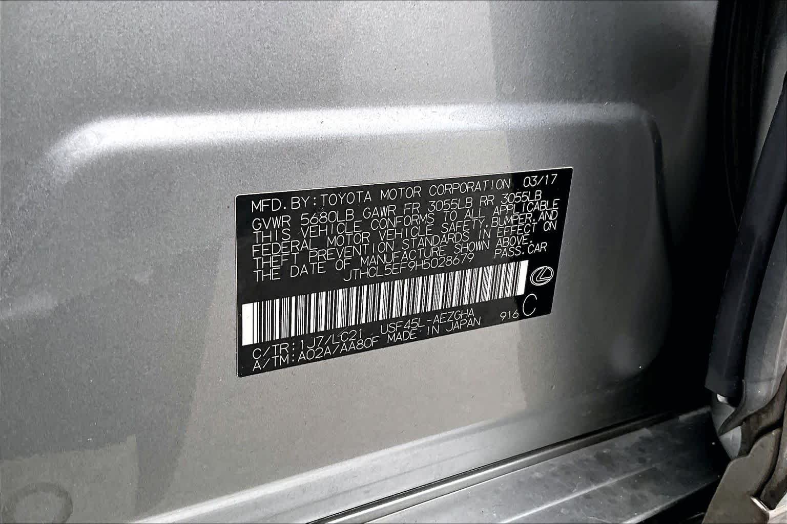 Used 2017 Atomic Silver Lexus  image 35