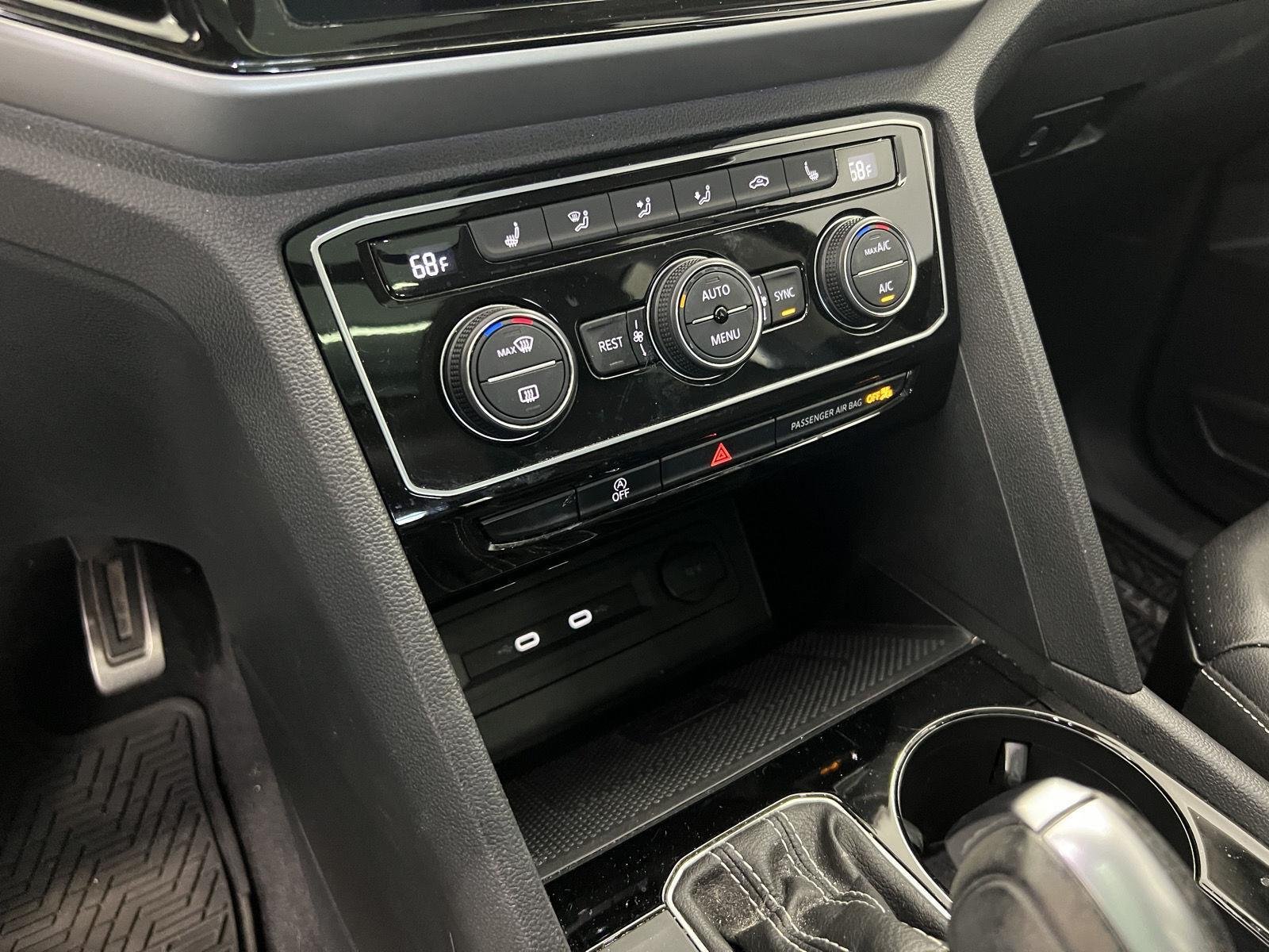 2023 Volkswagen Atlas SEL R-Line Black - Photo 19