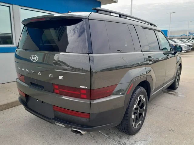 Used 2024 Green Hyundai SEL image 8