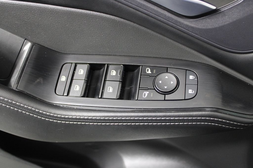 2024 Nissan Rogue SV - Photo 23