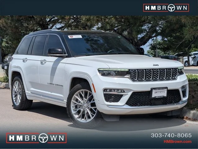 2023 Jeep Grand Cherokee Summit
